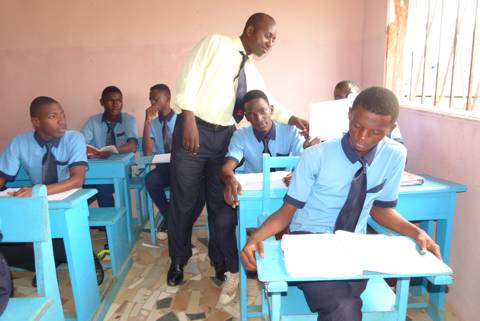Collège et lycée de Nzeng Ayong, photo 24