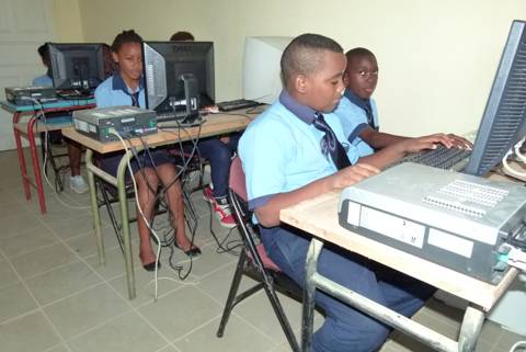 Collège et lycée de Nzeng Ayong, photo 32