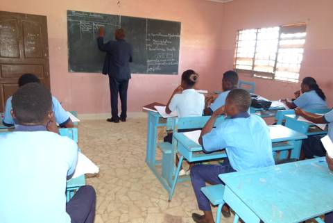Collège et lycée de Nzeng Ayong, photo 37