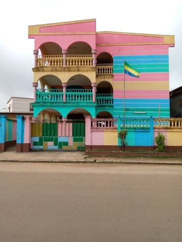 Nzeng Ayong, photo 13
